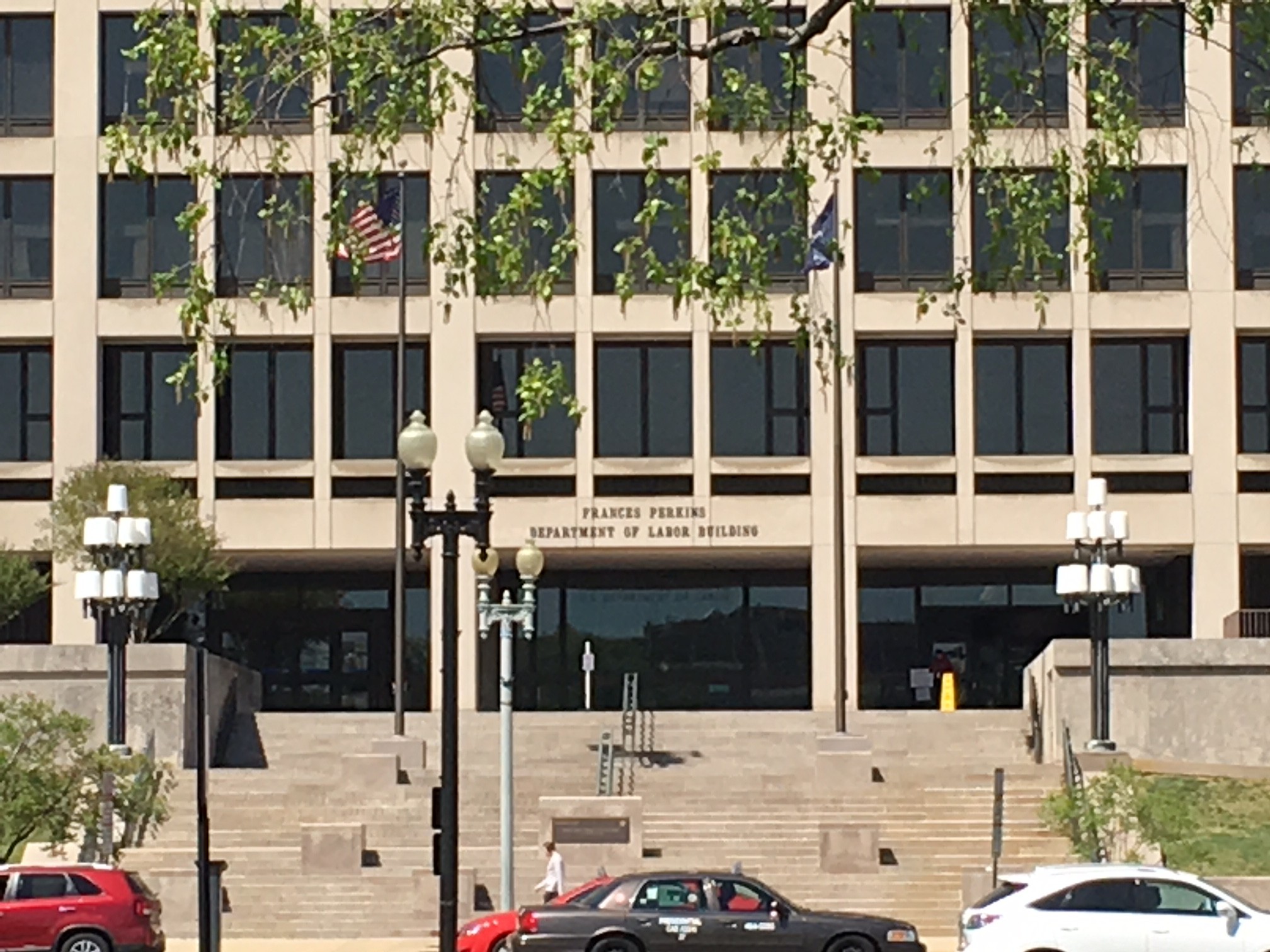 usdolbuilding