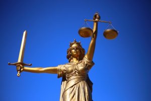 justice-2060093_640-300x200-1.jpg