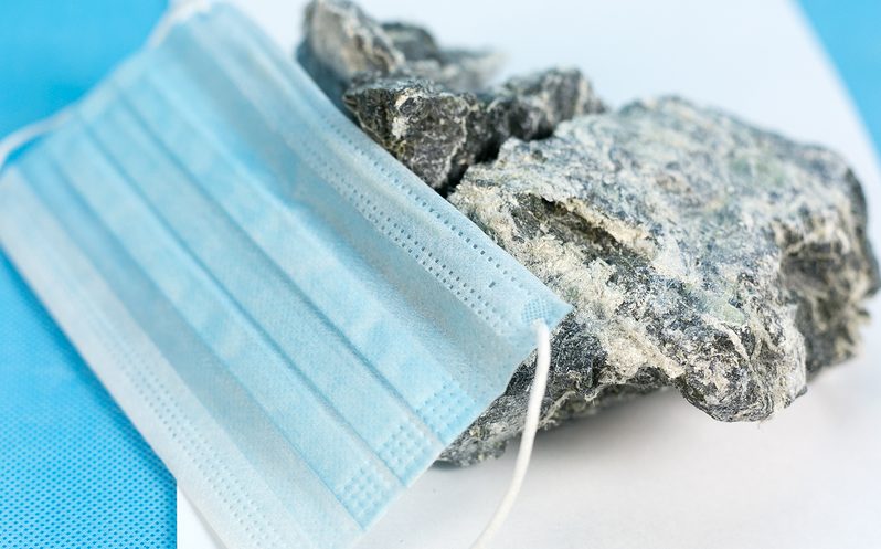 Mineral-Asbestos-And-Respiratory-Mask-e1542209216917-1.jpg