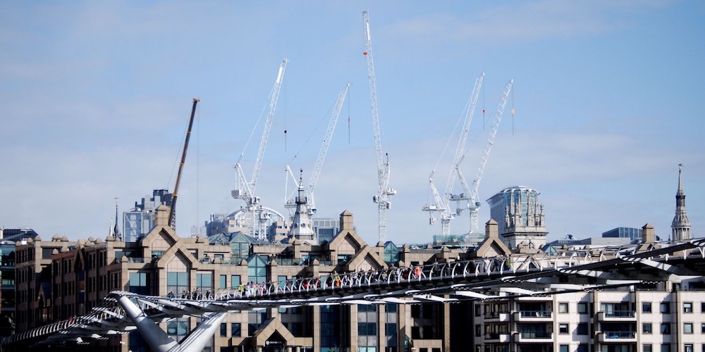 UK-Millenium-Bridge-Prompt-Payment-Code-Companies-Reinstated.jpg