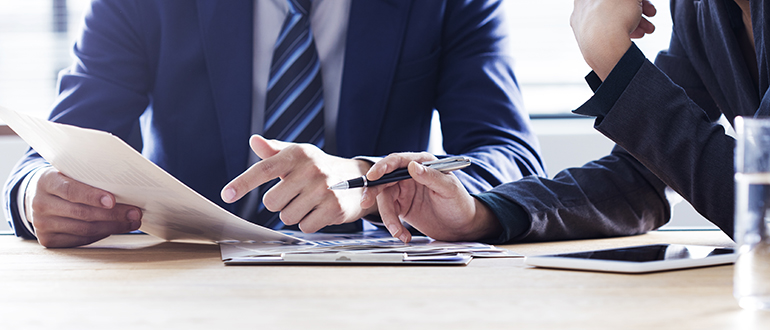 Business people discussion working concept