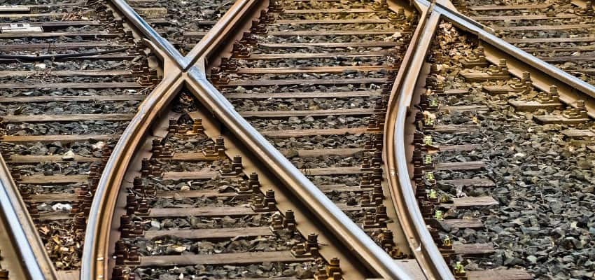 https-complexdiscovery-com-wp-content-uploads-2020-07-railroad-merge-jpg