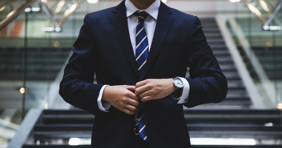 hunters-race-MYbhN8KaaEc-unsplash (1) (1)